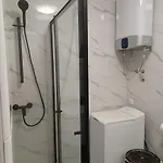 Grozdana 4+1 פוסטיר